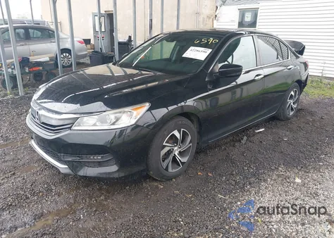 2016 Honda Accord Lx z USA, uszkodzony, nr VIN 1HGCR2F4XGA076338